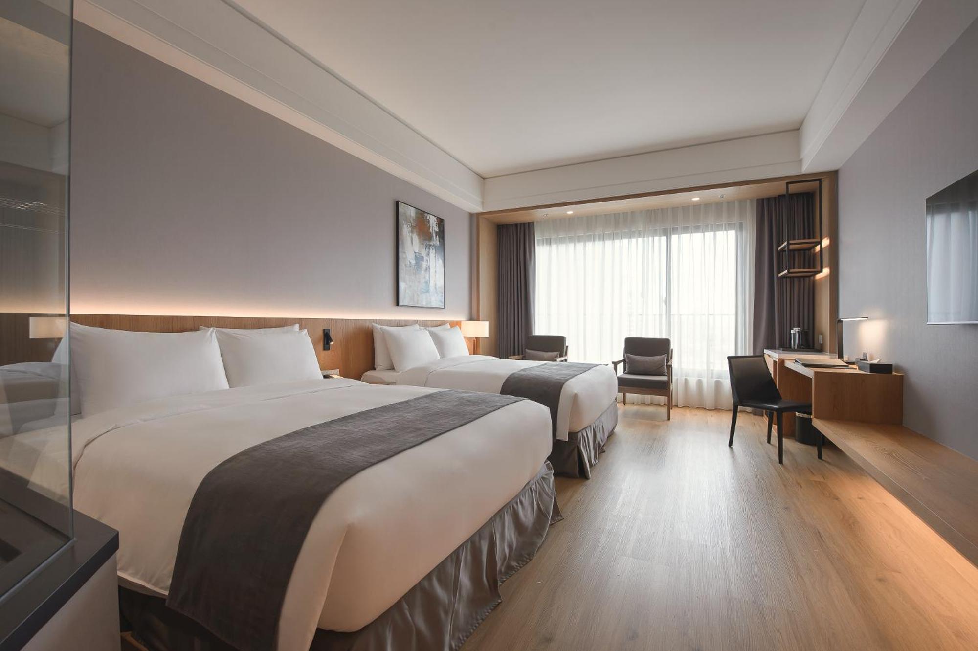 Grand Banyan Hotel تاينان المظهر الخارجي الصورة